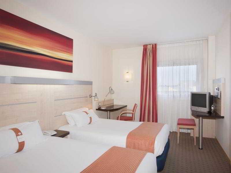 Holiday Inn Express Alcobendas, an IHG hotel Exterior foto
