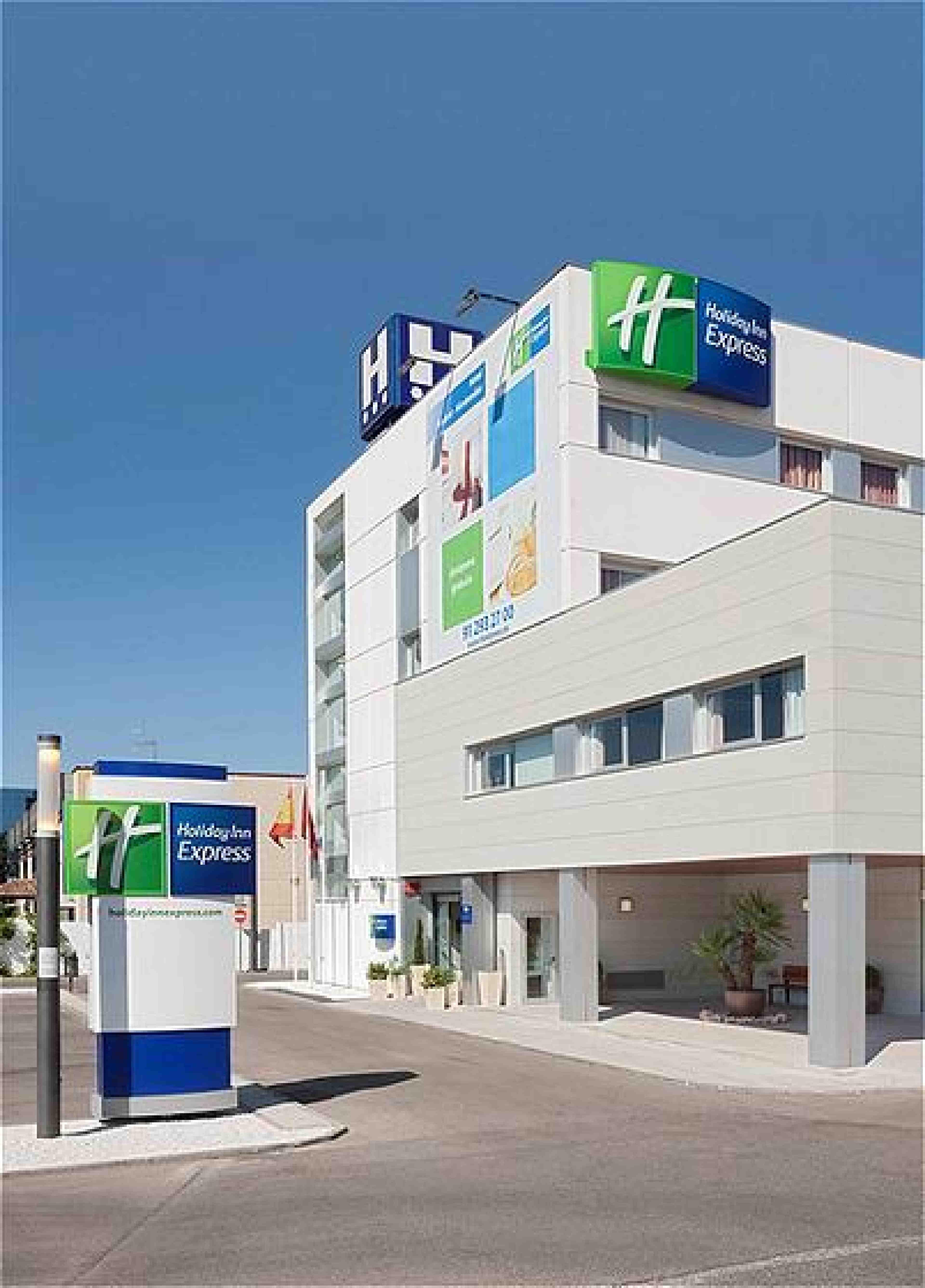 Holiday Inn Express Alcobendas, an IHG hotel Exterior foto