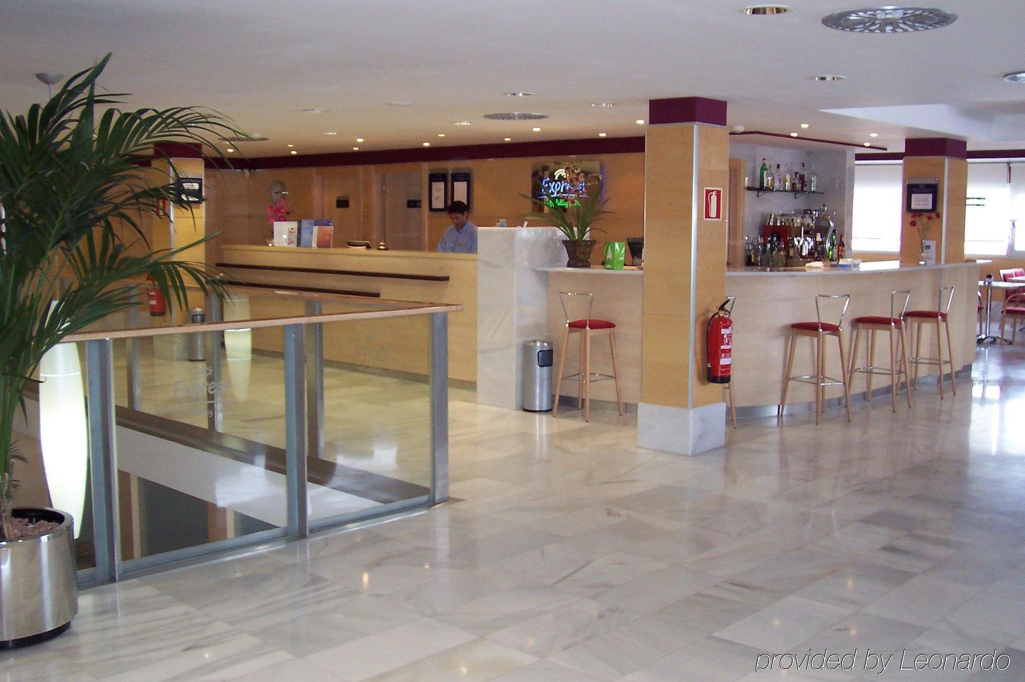 Holiday Inn Express Alcobendas, an IHG hotel Exterior foto
