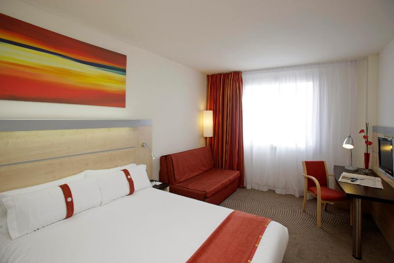 Holiday Inn Express Alcobendas, an IHG hotel Exterior foto